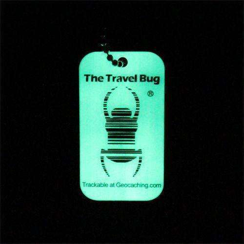 Travel bug code QR "glow in the dark"